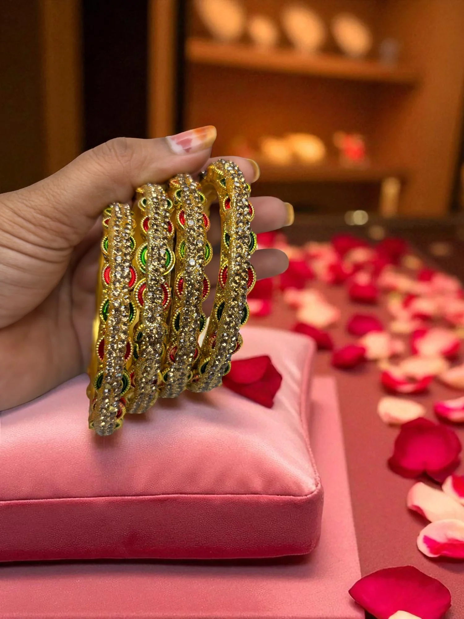 Nari Nakhre Royal Antique Finish Stone Kada