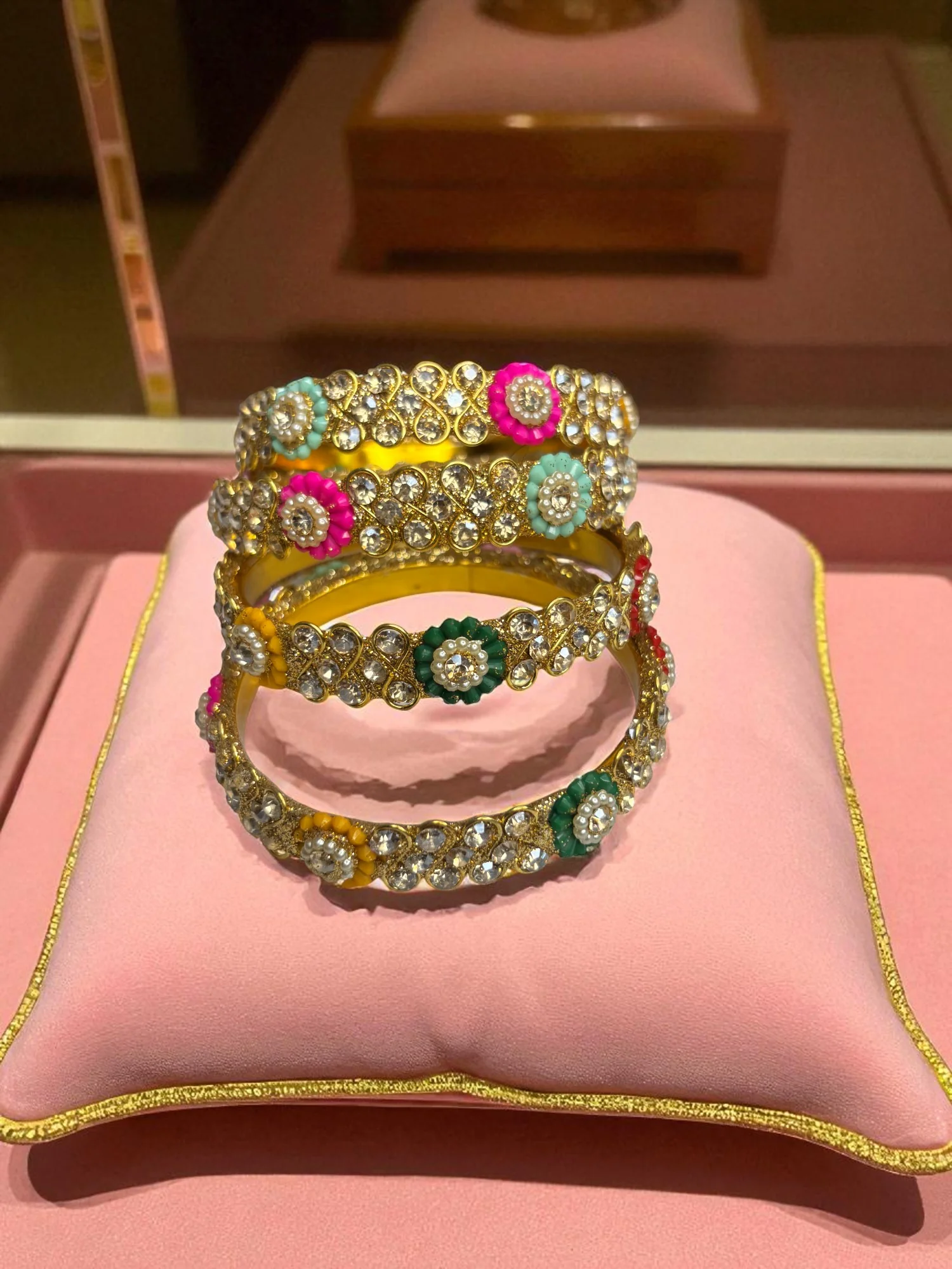 Nari Nakhre Contemporary Matte Gold Kada Set